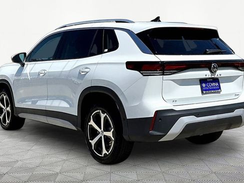 New 2026 Volkswagen Tiguan SE AWD/4WD image 4