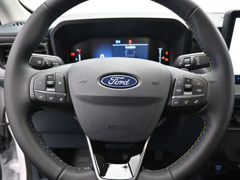 New 2025 Ford Maverick Lobo image 11