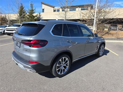 New 2026 BMW X5 xDrive40i image 3