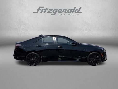 Used 2022 Cadillac CT4 Sport RWD image 4