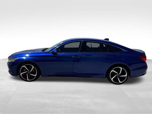 Used 2018 Honda Accord Sport image 5