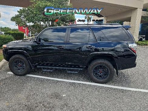 Used 2024 Toyota 4Runner TRD Off-Road Premium w/ Moonroof Package AWD/4WD image 8