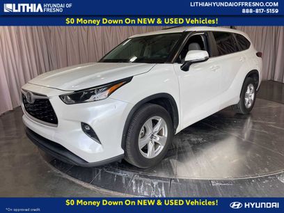 Used 2023 Toyota Highlander LE