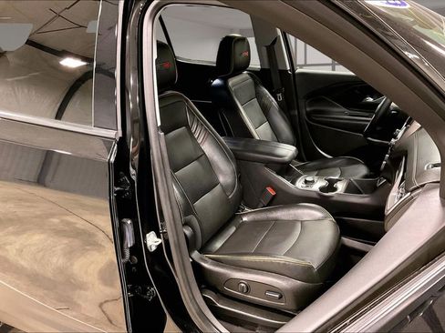Used 2023 GMC Terrain AT4 AWD/4WD image 28