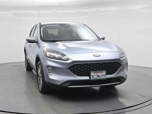 Certified 2022 Ford Escape SEL w/ Class II Trailer Tow Package image 55