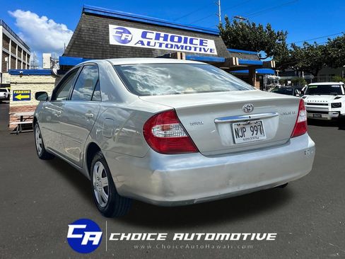 Used 2004 Toyota Camry LE FWD image 5