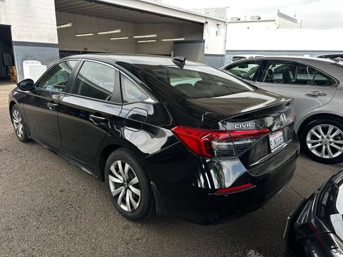 Used 2023 Honda Civic LX image 18