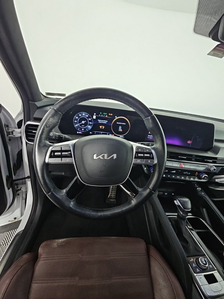 Used 2023 Kia Telluride SX Prestige AWD/4WD image 31