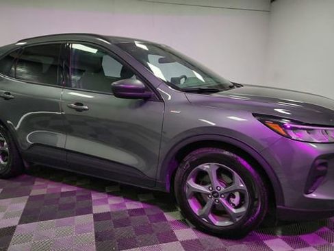 Certified 2025 Ford Escape ST-Line image 25