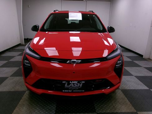 New 2027 Chevrolet Bolt RS w/ Technology Package FWD image 16