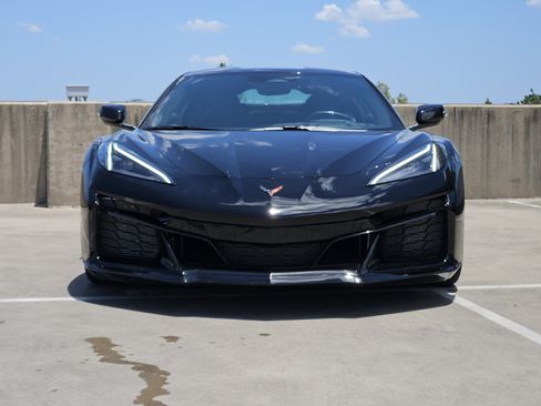 Used 2026 Chevrolet Corvette E-Ray w/ Battery Protection Package AWD/4WD image 11