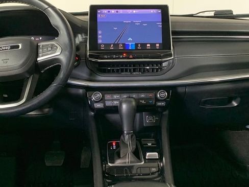 Used 2022 Jeep Compass High Altitude AWD/4WD image 12