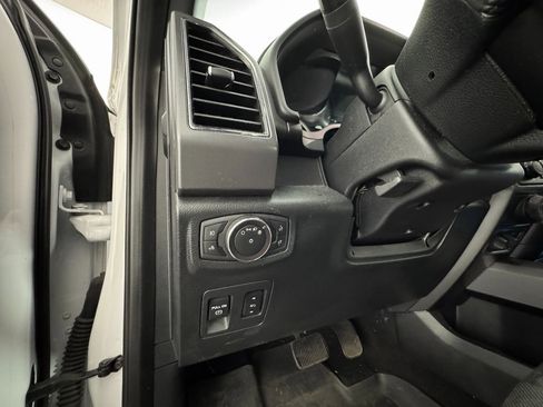 Used 2019 Ford F150 XLT w/ Equipment Group 302A Luxury image 36