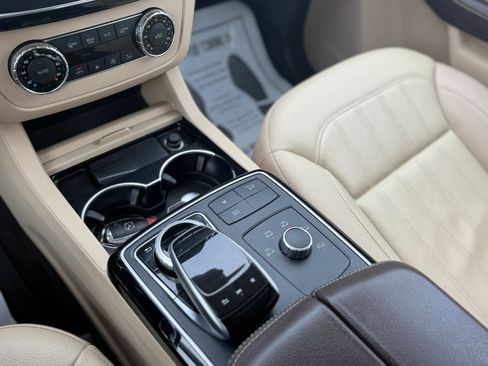 Used 2018 Mercedes-Benz GLE 350 4MATIC image 25