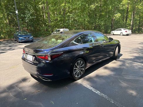 Used 2021 Lexus ES 350 w/ Premium Package FWD image 5