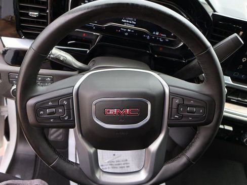 Certified 2025 GMC Sierra 1500 SLT AWD/4WD image 41