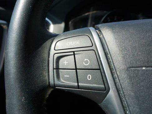 Used 2016 Volvo XC60 T5 Premier w/ Proximity Package image 7