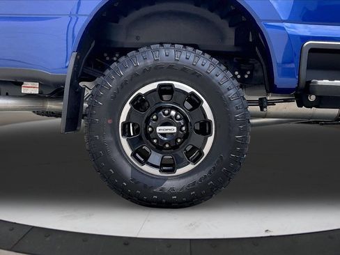 Used 2026 Ford F250 Lariat w/ Tremor Off-Road Package AWD/4WD image 38
