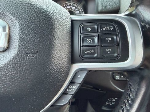 Used 2022 RAM 2500 Tradesman w/ Safety Group AWD/4WD image 15