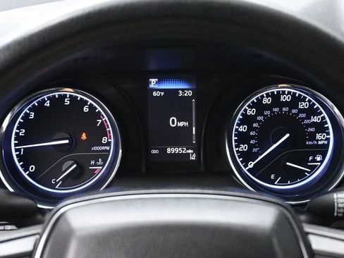 Used 2019 Toyota Camry LE image 26