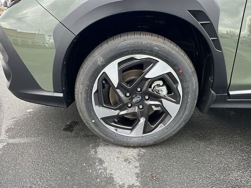 Used 2025 Subaru Crosstrek 2.5i Limited image 11