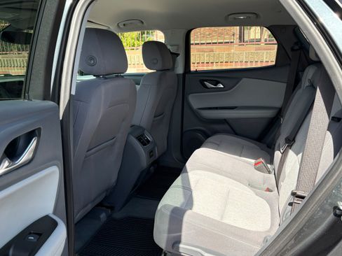 Used 2019 Chevrolet Blazer LT FWD image 7