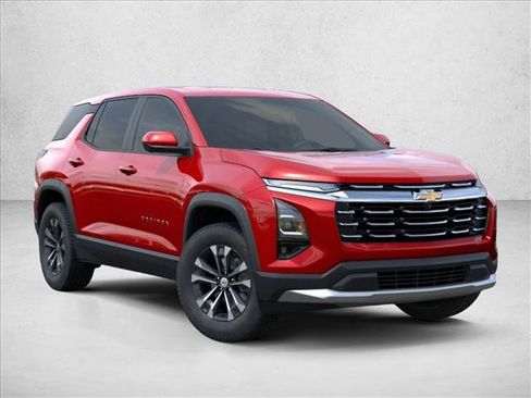 New 2026 Chevrolet Equinox LT w/ Safety and Technology Package FWD image 2