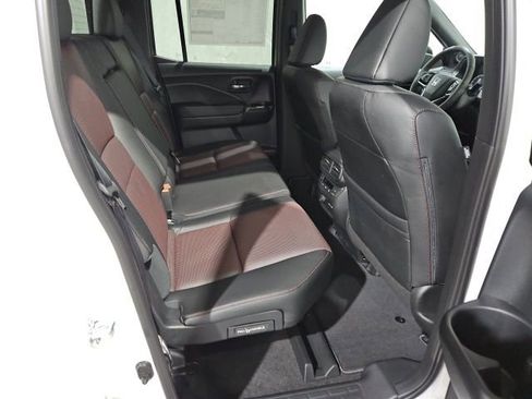 New 2026 Honda Ridgeline Black Edition image 17