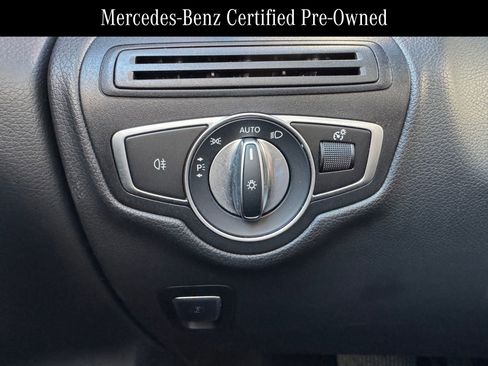 Certified 2022 Mercedes-Benz GLC 300 4MATIC image 8