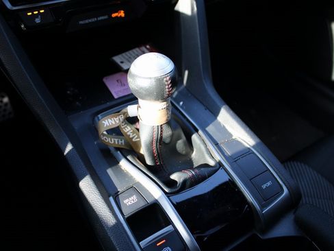 Used 2019 Honda Civic Si image 23