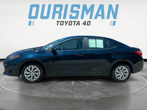 Used 2018 Toyota Corolla LE FWD image 4