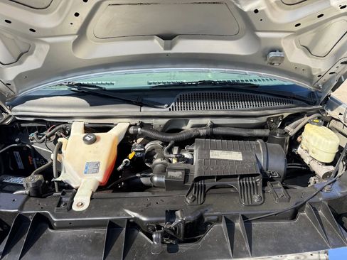 Used 2015 GMC Savana 3500 LT w/ LT Preferred Equipment Group RWD image 39