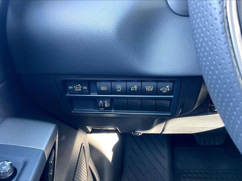 Certified 2025 Toyota Tundra Limited image 33