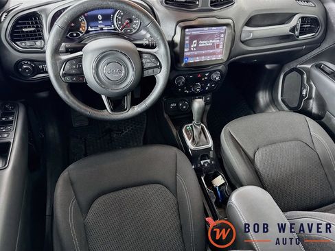 Used 2022 Jeep Renegade Altitude w/ Convenience Group AWD/4WD image 27