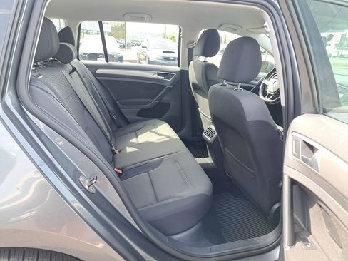 Used 2016 Volkswagen Golf S FWD image 14