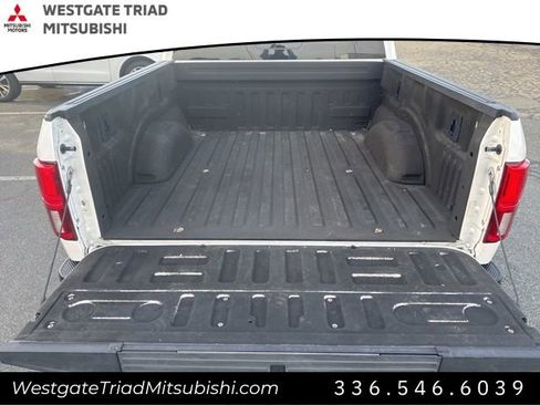 Used 2018 Ford F150 Platinum w/ Equipment Group 701A Luxury image 15