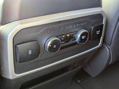 Used 2024 Ford Expedition Max XLT image 26