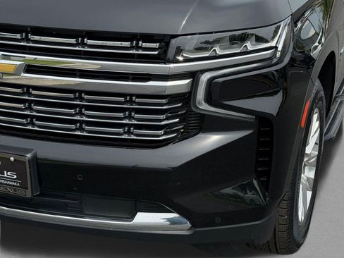 Used 2023 Chevrolet Tahoe Premier RWD image 11