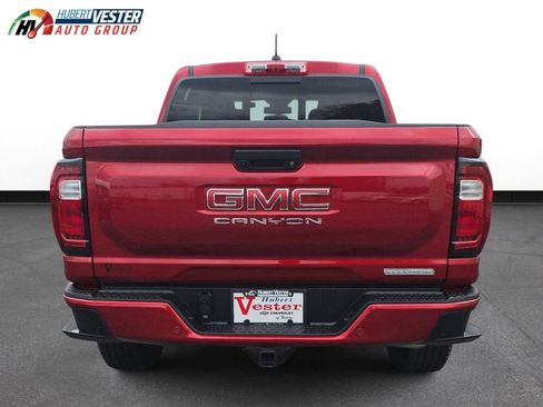 Used 2025 GMC Canyon Elevation w/ Convenience Package image 7