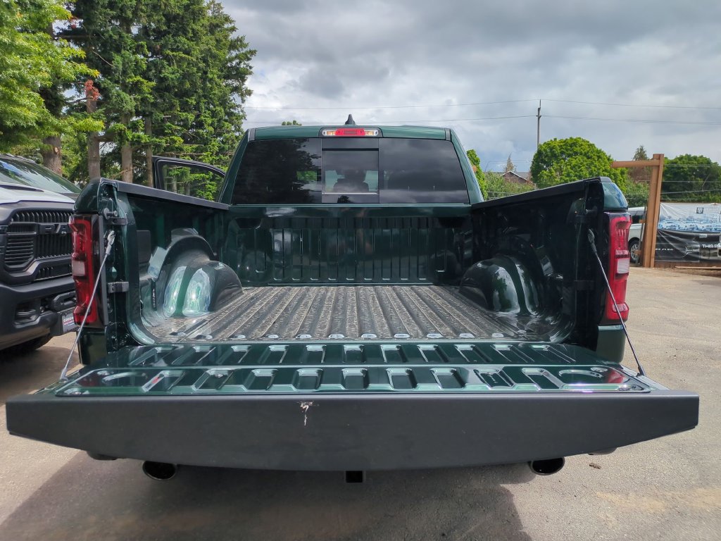 New 2026 RAM 1500 Big Horn AWD/4WD image 10
