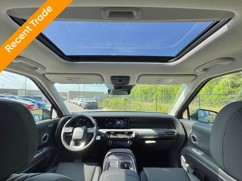 Used 2026 Hyundai Palisade SEL Premium FWD image 3