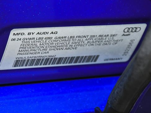 Used 2024 Audi S8 4.0T w/ S8 Comfort Plus Package image 20