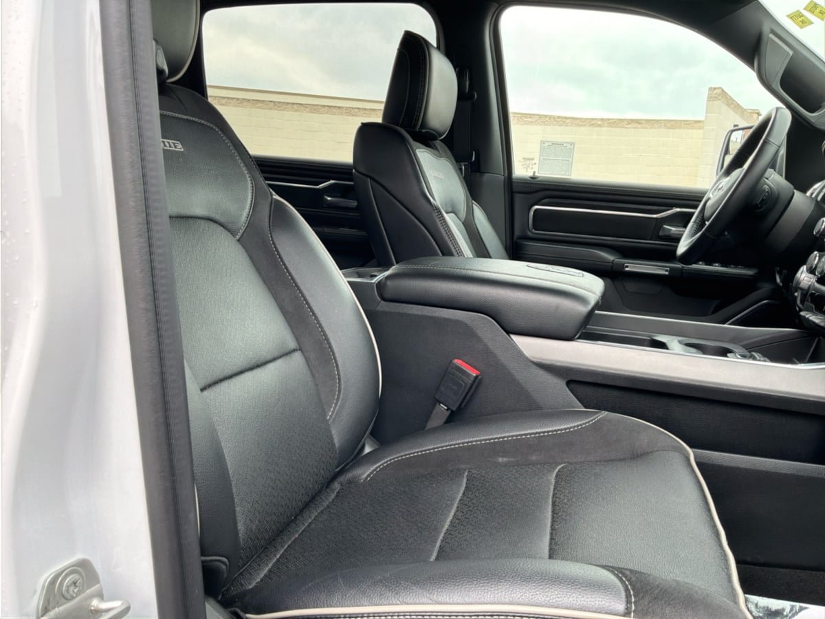 Used 2024 RAM 1500 Laramie RWD image 21