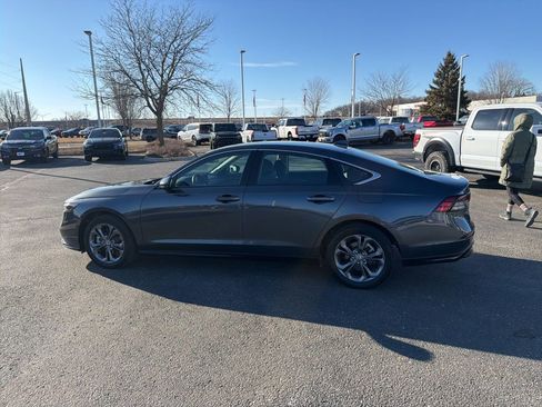 Used 2024 Honda Accord EX-L image 7