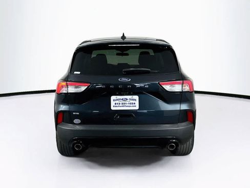 Certified 2022 Ford Escape SE w/ SE Sport Appearance Package FWD image 5