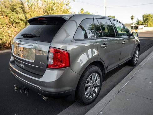 Used 2013 Ford Edge SEL FWD image 5