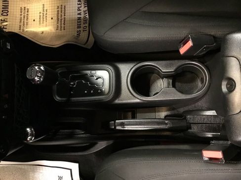 Used 2016 Jeep Wrangler Sport AWD/4WD image 44