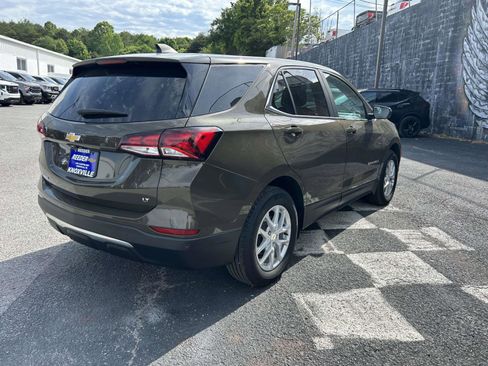 Used 2024 Chevrolet Equinox LT FWD image 3