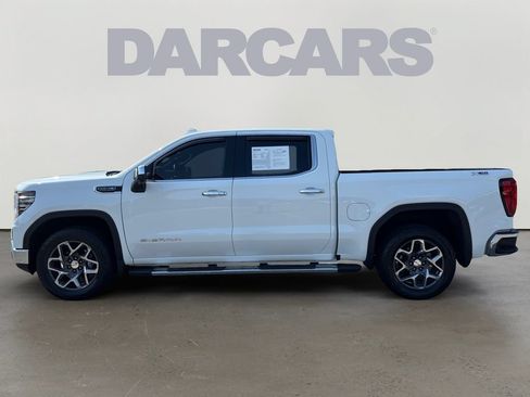 Used 2025 GMC Sierra 1500 SLT w/ SLT Premium Plus Package AWD/4WD image 4