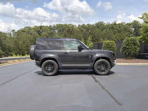 Used 2024 Land Rover Defender 90 S AWD/4WD image 5